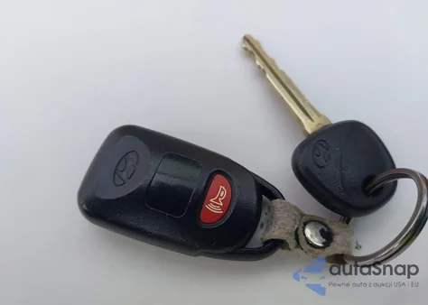 2013 Hyundai Elantra Gls z USA, uszkodzony, nr VIN 5NPDH4AE7DH399137